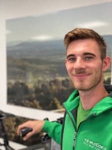 • Leidenschaftlicher Mountainbiker <br>• "Für mich ist die Freiheit- Biken abseits der Straßen."