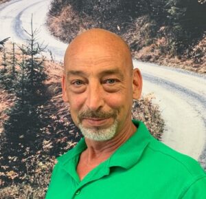 • Industriemeister & Kaufmann<br>• Vertriebsprofi<br>• begeisterter e-Biker