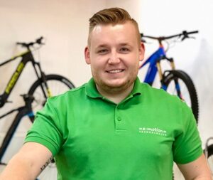 • Leasing & Finanzierung