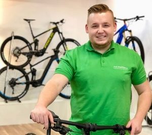 • Leasing & Finanzierung