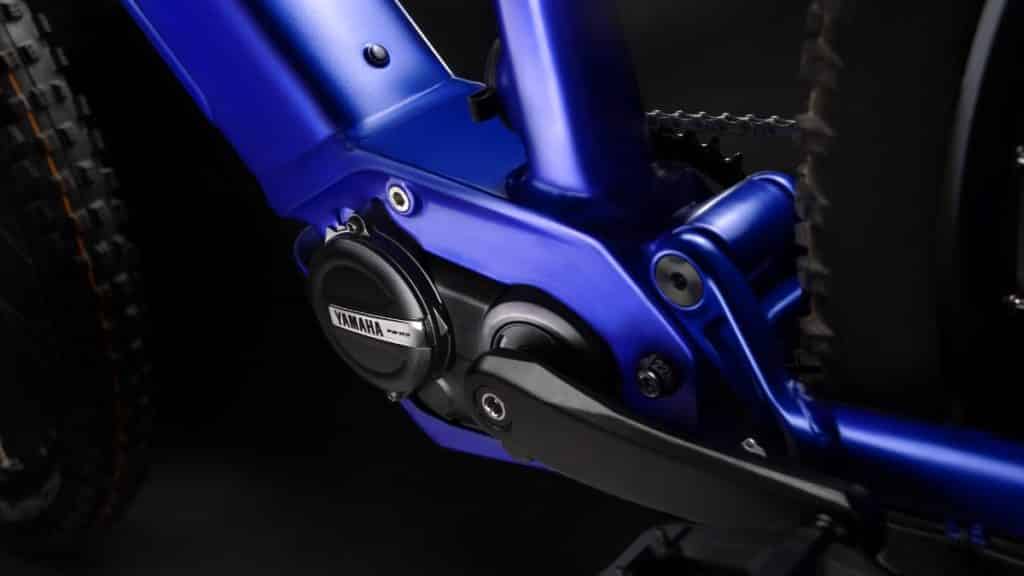 Yamaha PW-X3 Motor verbaut in einem blauen e-Bike