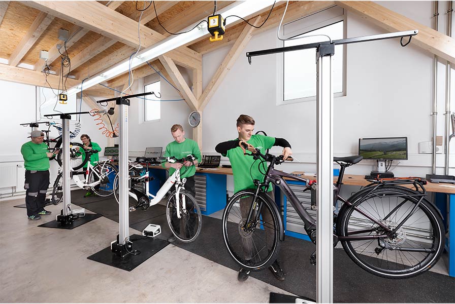 Das Werkstattteam aus der e-motion e-Bike Welt Tuttlingen