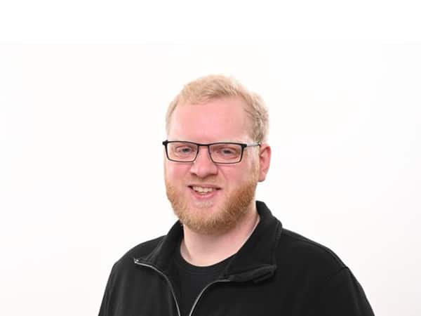 Mitarbeiter Timo der e-motion e-Bike Welt Hannover Südstadt