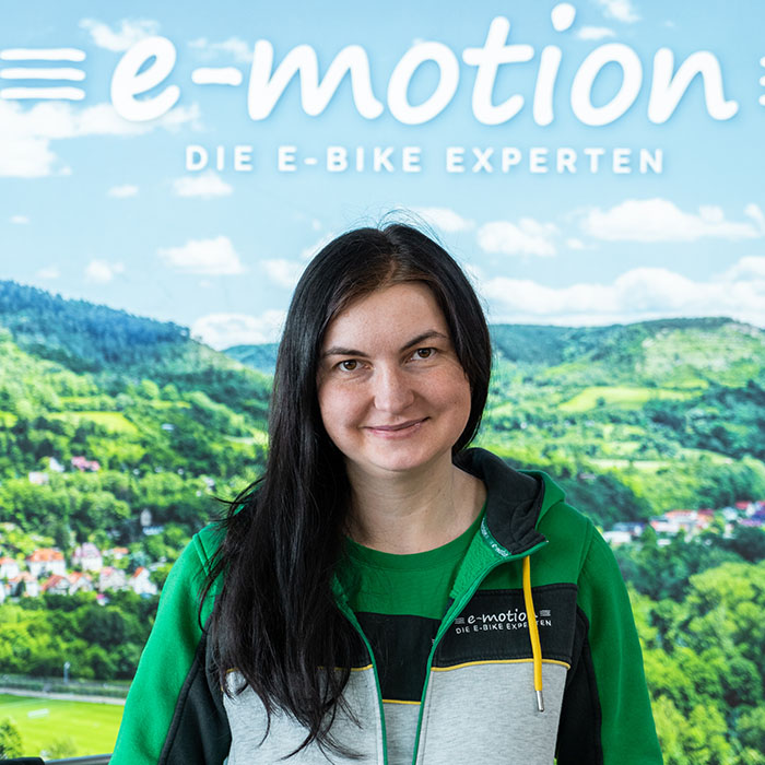 Mitarbeiterin Tanja von der e-motion e-Bike Welt Jena