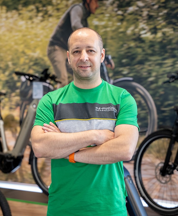 Dein e-Bike Experte in Passau - e-motion e-Bike Experten mitarbeiter 952 d24aa3e3 c1a4 4394 a9f5 6fd48a8ea78d