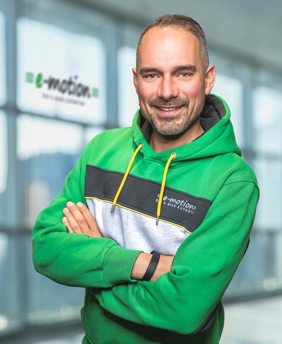 Gazelle e-Bikes in der e-motion e-Bike Welt in Nordheide emotion mitarbeiter 68