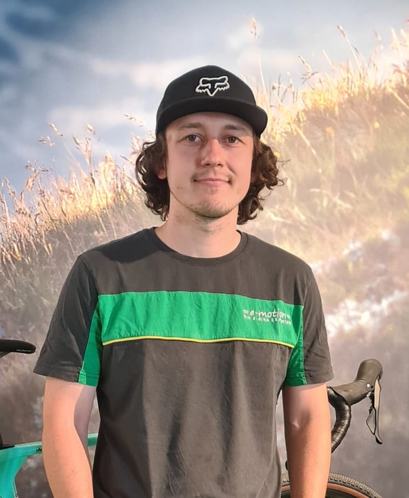 Dein e-Bike Experte in Landshut - e-motion e-Bike Experten emotion mitarbeiter 869